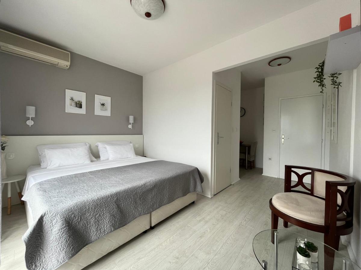 Soko Apartments & Rooms ซาตอน ภายนอก รูปภาพ