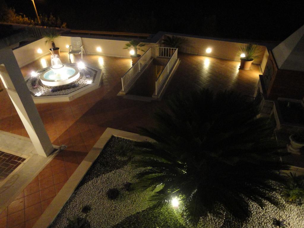 Soko Apartments & Rooms ซาตอน ภายนอก รูปภาพ